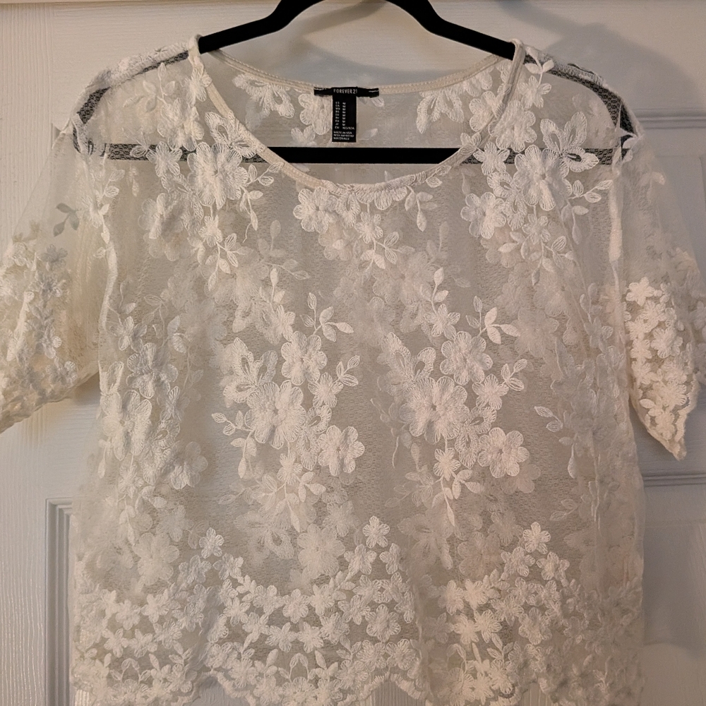 Forever 21 Floral Lace Blouse - Ivory